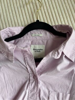 Abercrombie & Fitch Pale Pink Button-Down Shirt NWOT
